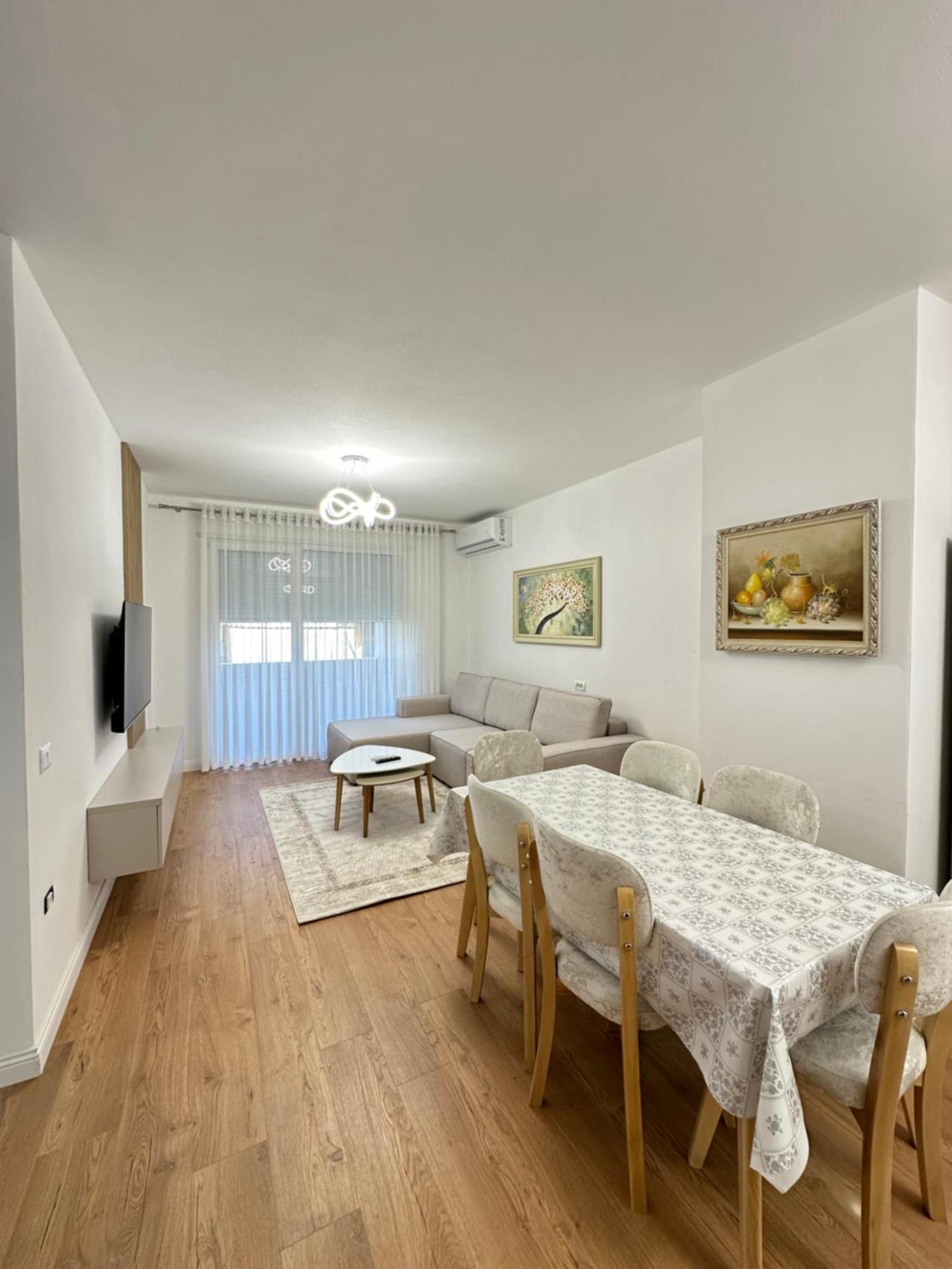 Apartment Oba Tirana